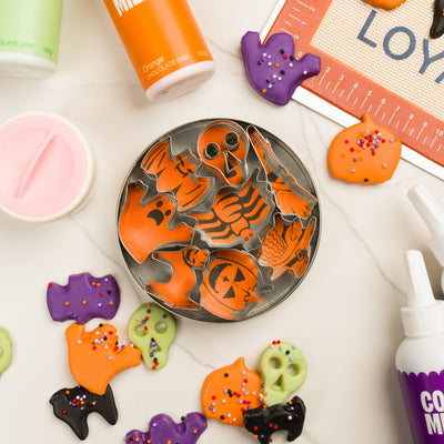 Tin Plate Ghost + Witches Cutter Set (8pc)